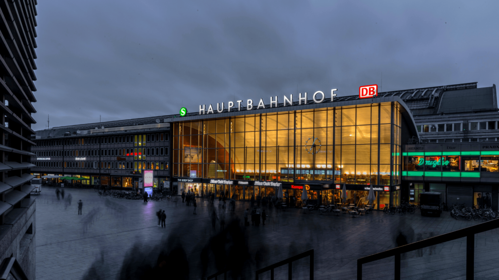 Anreise in Köln Hauptbahnhof JGA Junggesellenabschied