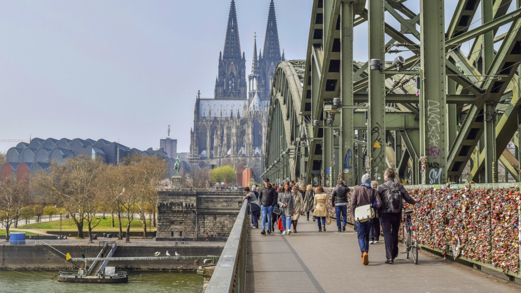 Hohenzollernbrücke JGA Junggesellenabschied Köln
